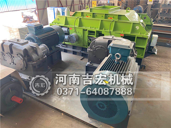 小型輥式制砂機的規(guī)格型號有哪些,多少錢一臺？